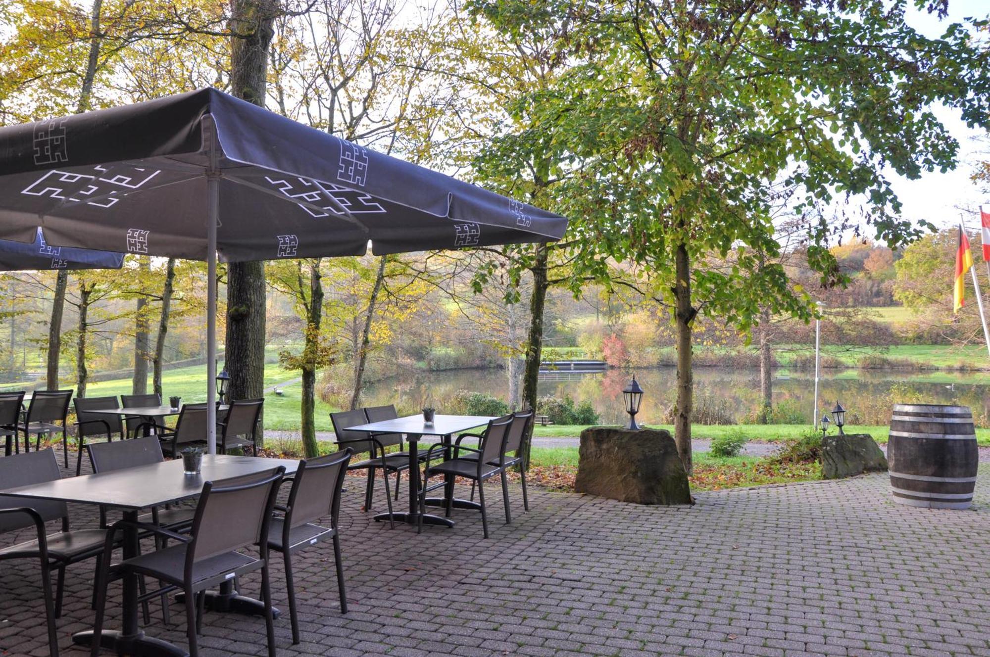 Hotel-Restaurant Kreuzberghof Tagungs- Und Veranstaltungshotel Tiefenbach  Экстерьер фото