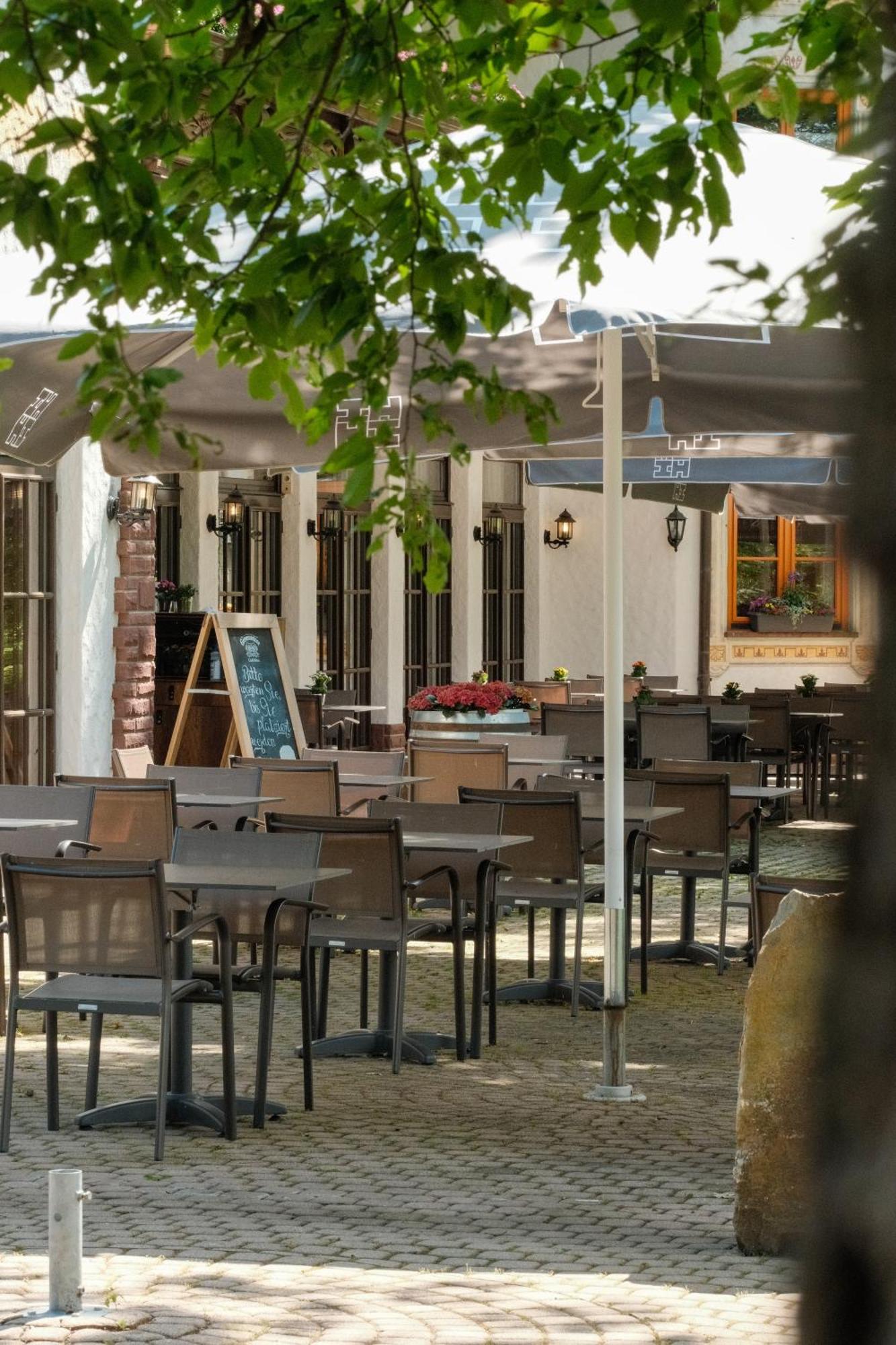 Hotel-Restaurant Kreuzberghof Tagungs- Und Veranstaltungshotel Tiefenbach  Экстерьер фото